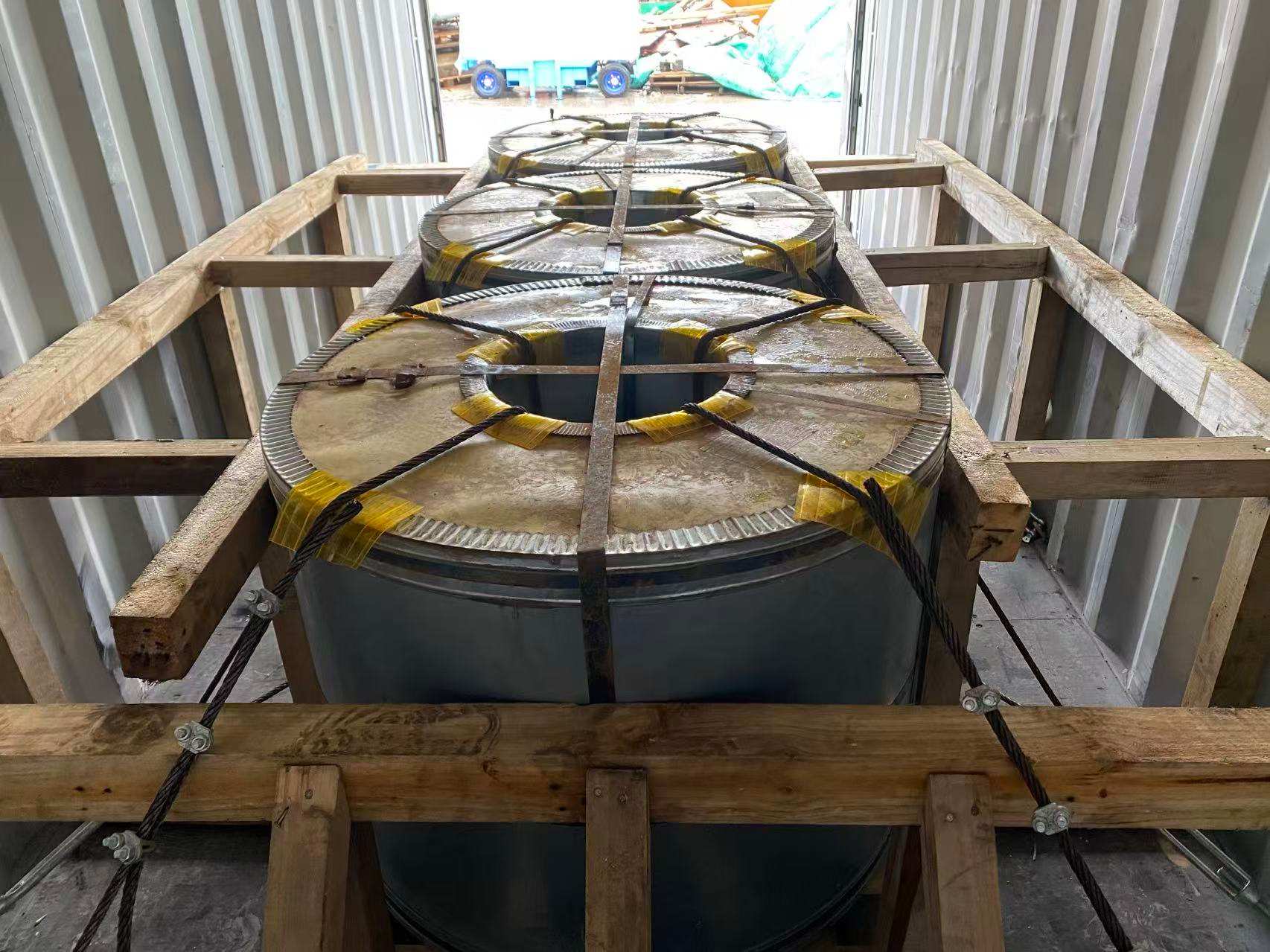 钢卷装箱（竖置）