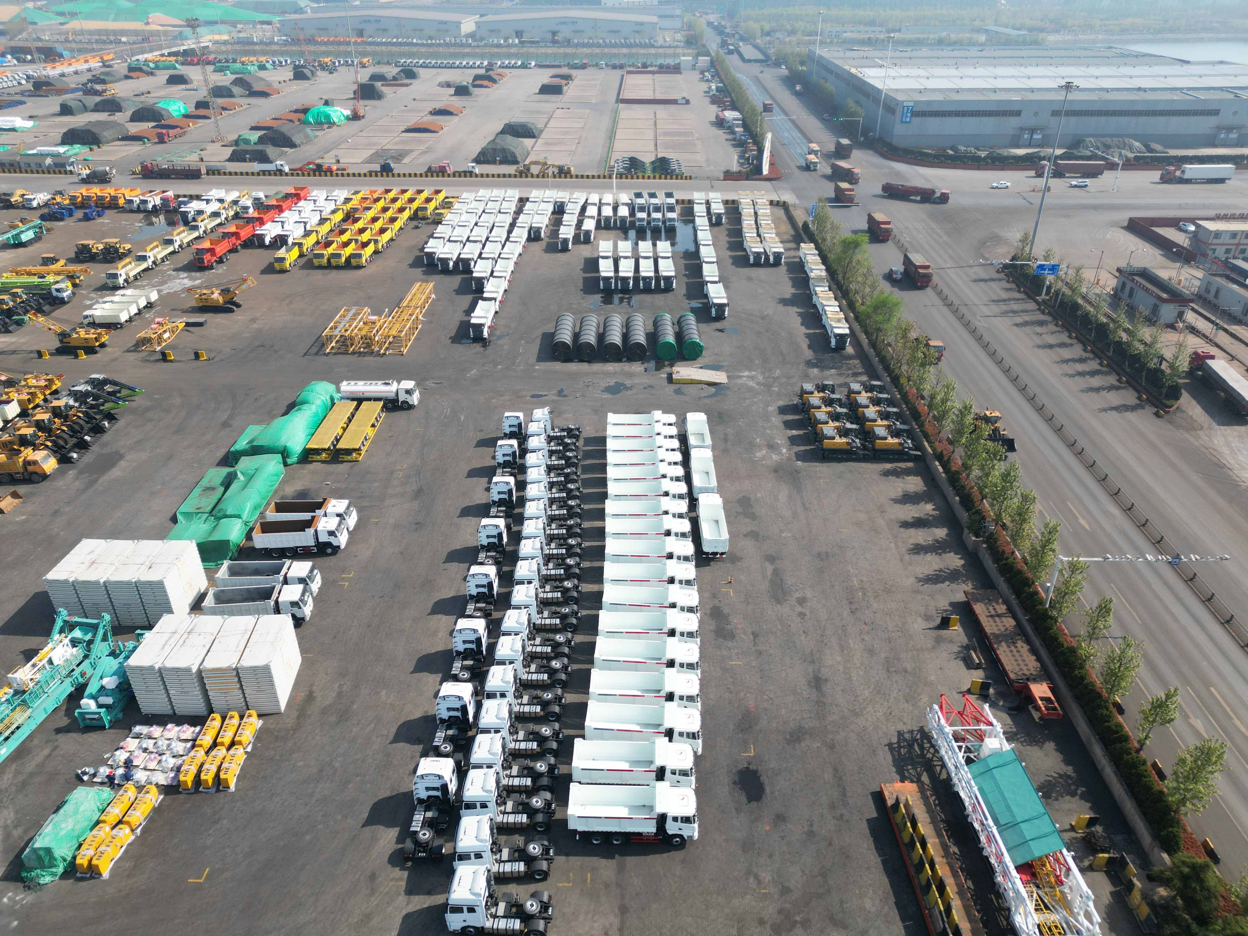 自卸车出口港前/监装服务I