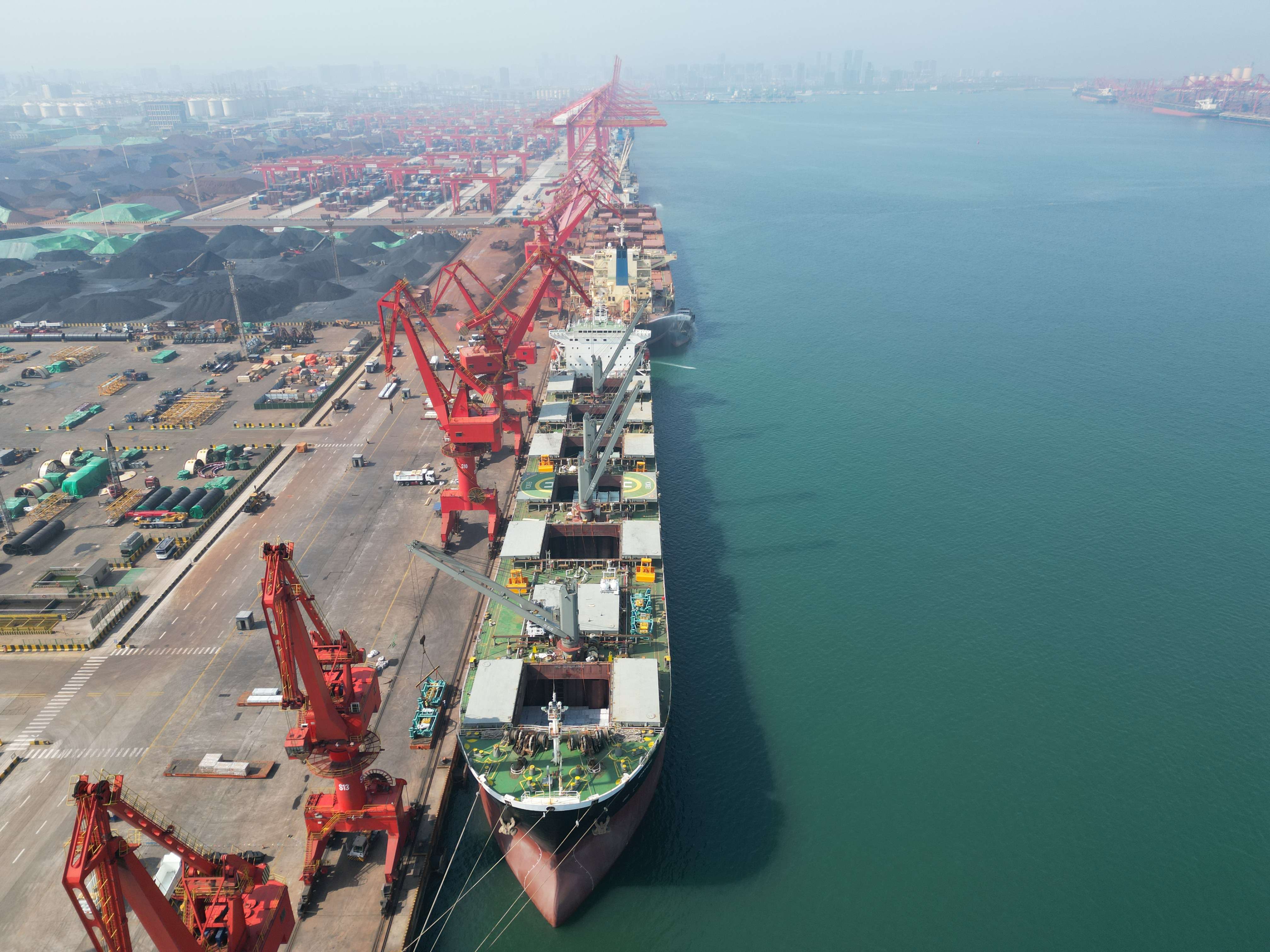 自卸车出口港前/监装服务II